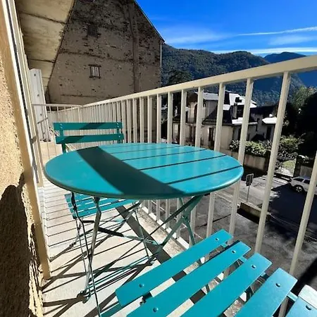 Central & Cosy Bagneres-de-Luchon Exterior photo